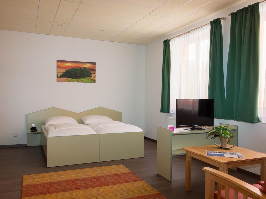 Winrooms "Hotel&Appartement" Wiener Neustadt Luaran gambar