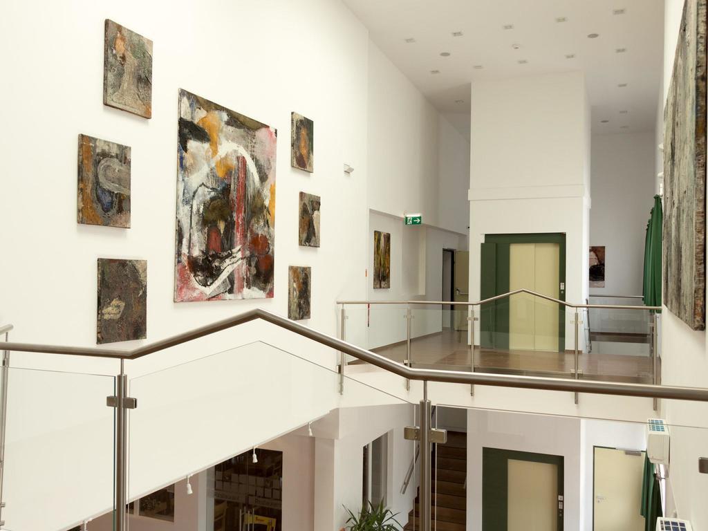 Winrooms "Hotel&Appartement" Wiener Neustadt Luaran gambar