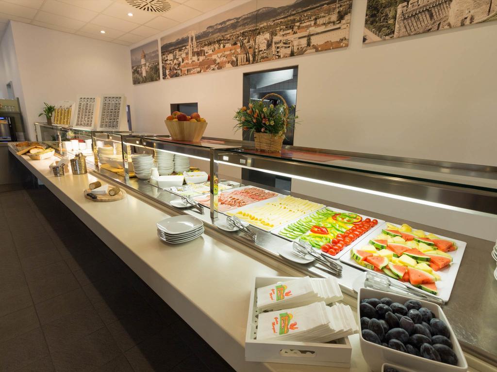 Winrooms "Hotel&Appartement" Wiener Neustadt Luaran gambar