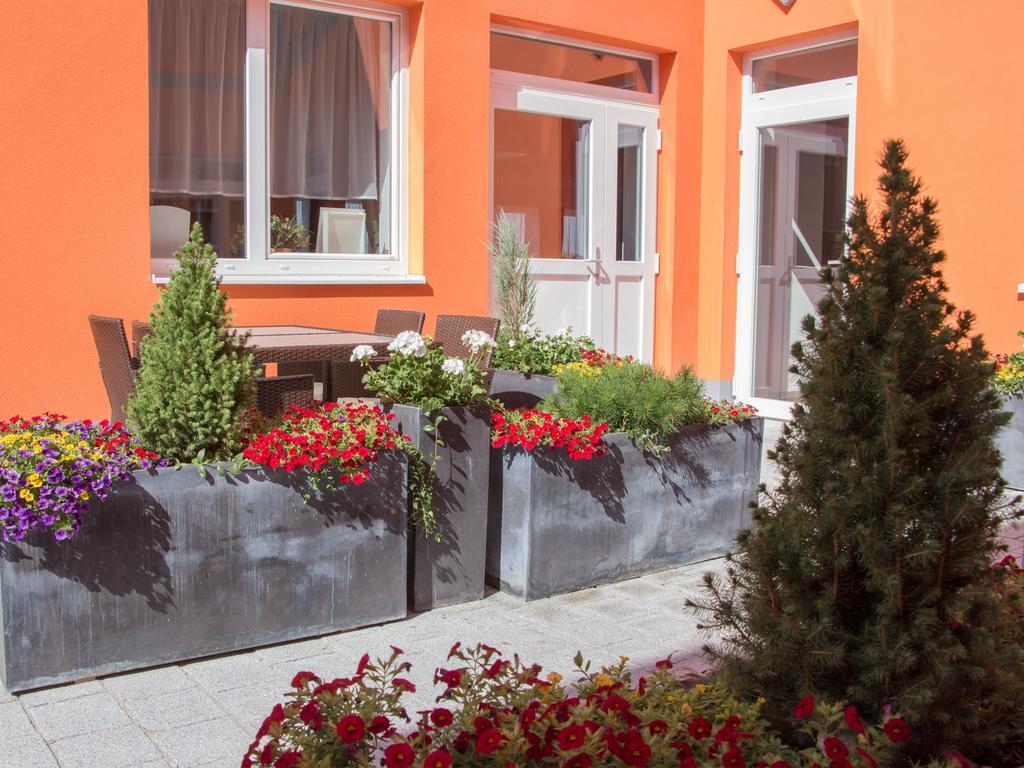 Winrooms "Hotel&Appartement" Wiener Neustadt Luaran gambar